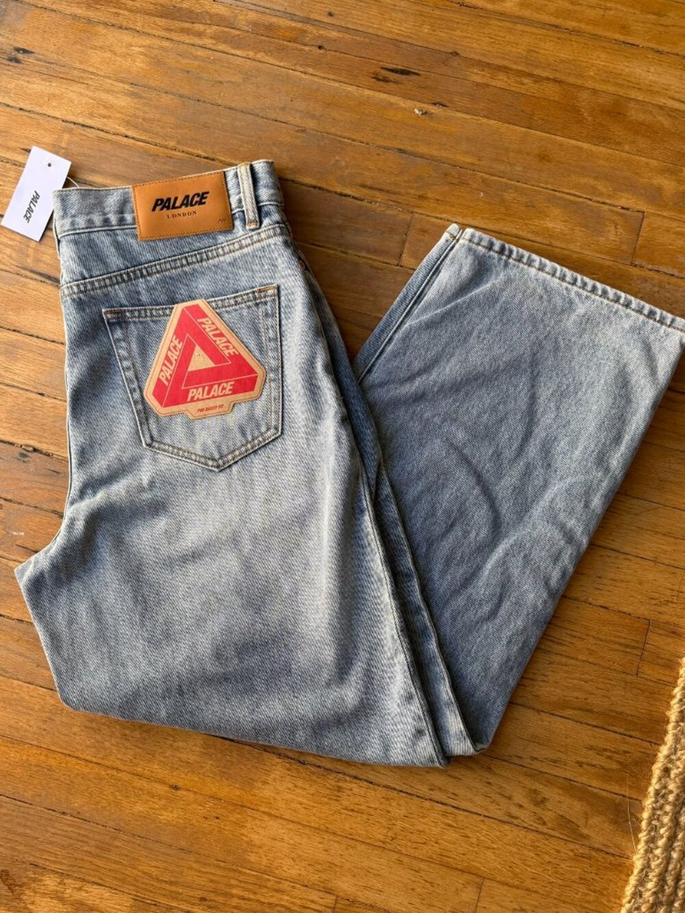 NWT Palace P90 Baggy Jean in "Light Stonewash"